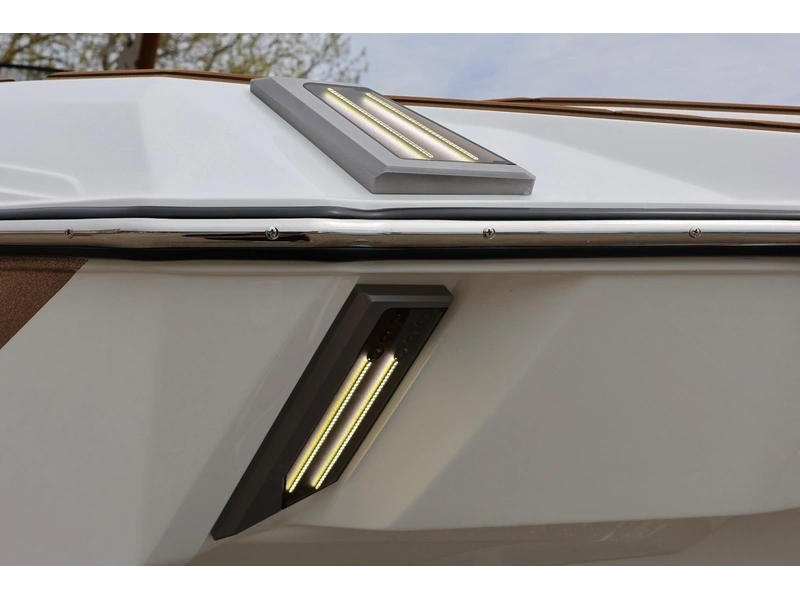 2025 Malibu M 230 alt