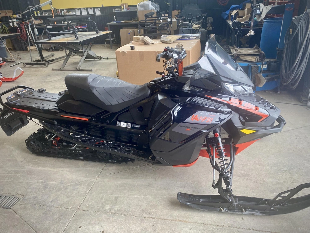 2021 Ski-doo Renegade Xrs 900 Ace Turbo alt