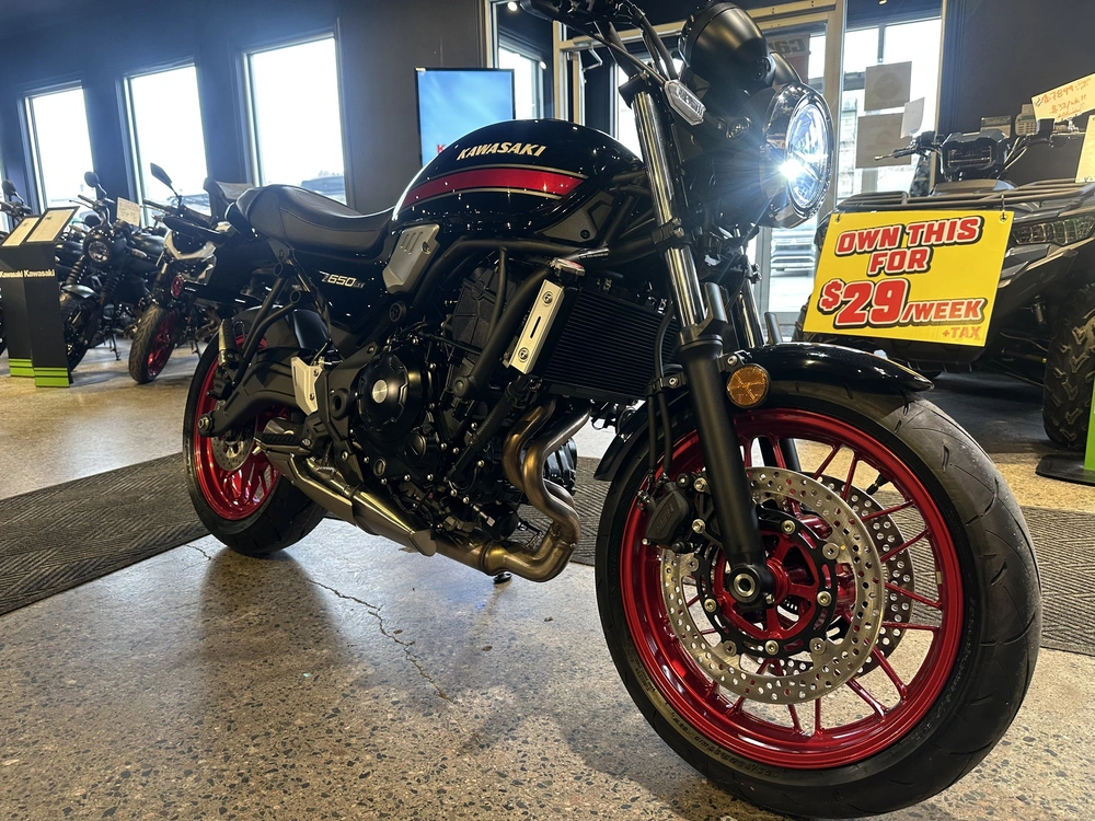 2026 Kawasaki Z650rs alt