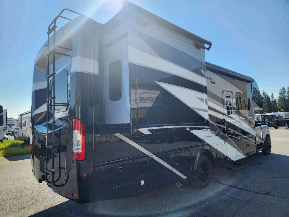 Thor Magnitude Xg32 Diesel 4x4 2025 alt