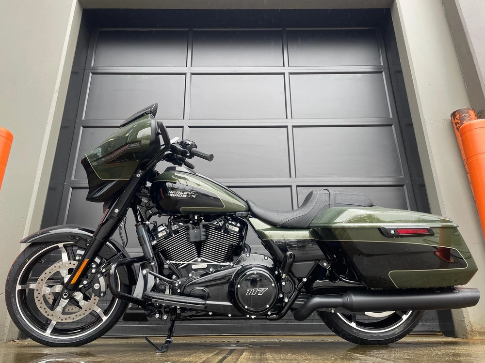 2026 Harley-davidson Flhx - Street Glide® alt