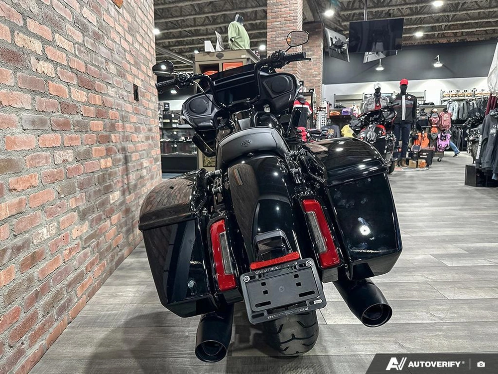 2026 Harley-davidson Road Glide alt