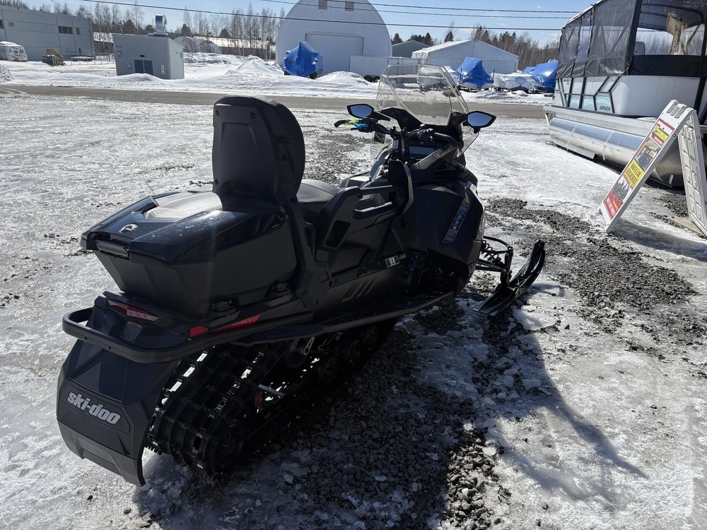 Ski-doo Grand Touring 900 Ace Limited Le 2026 alt