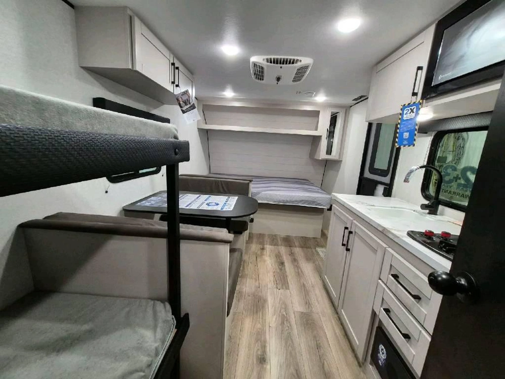 Jayco Jay Feather Air 17bhsl 2026 alt