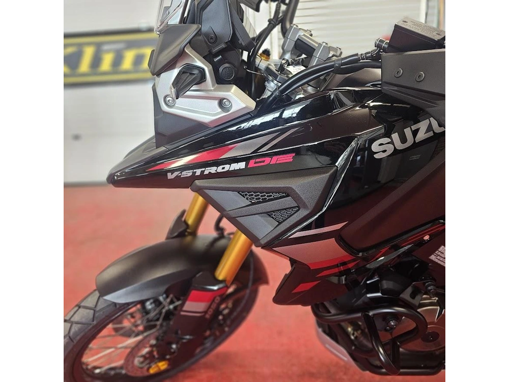 2026 Suzuki V-strom 1050de alt