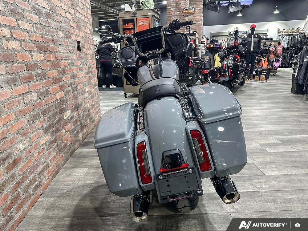 2026 Harley-davidson Road Glide alt