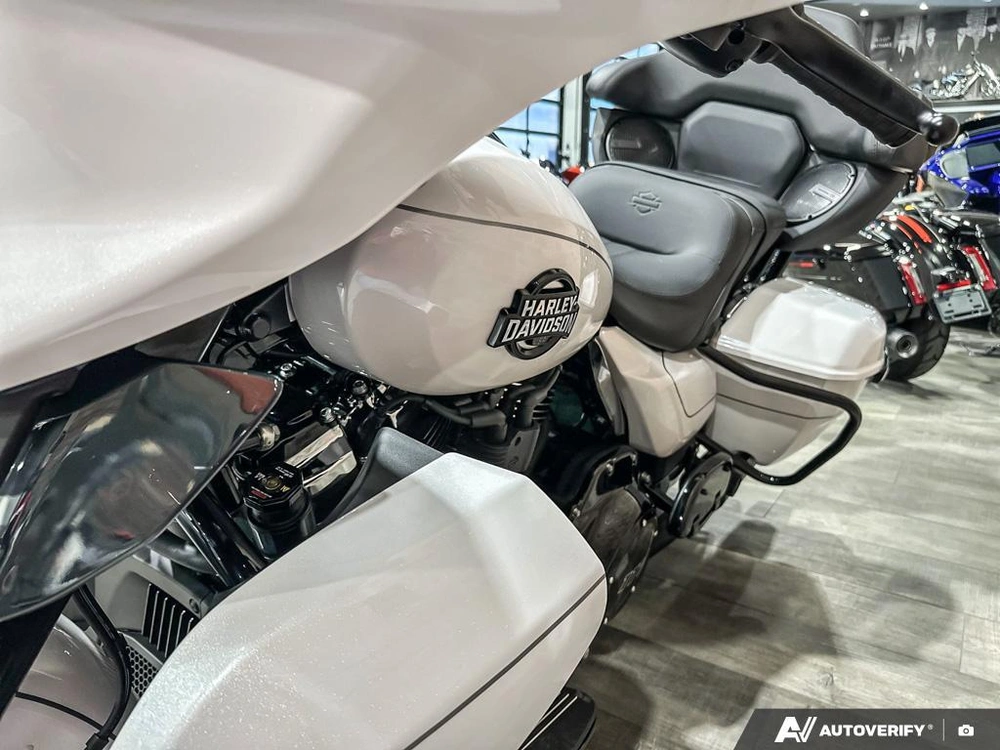 2026 Harley-davidson Street Glide Limited alt