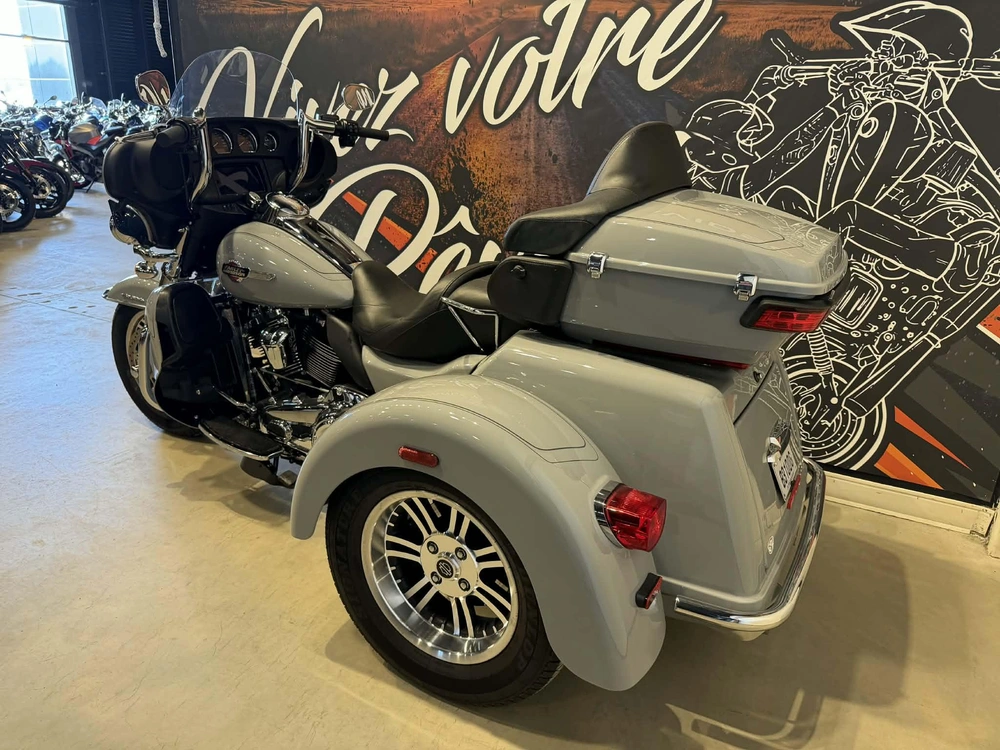 Harley-davidson Trike Tri Glide Ultra Flhtcutg 2024 alt