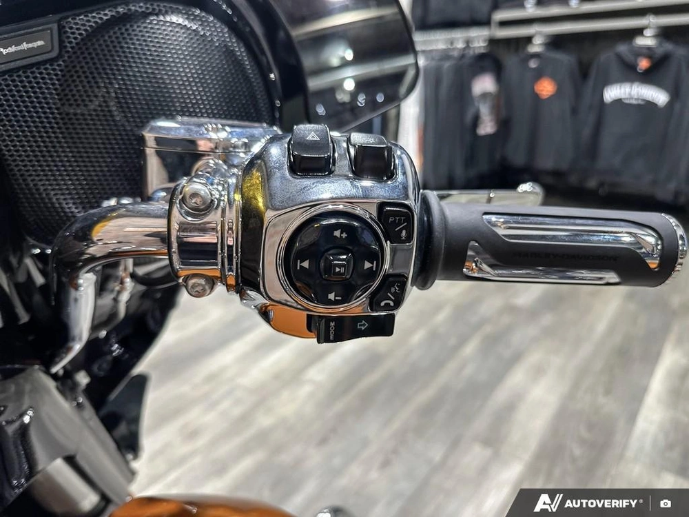 2026 Harley-davidson Cvo Street Glide alt