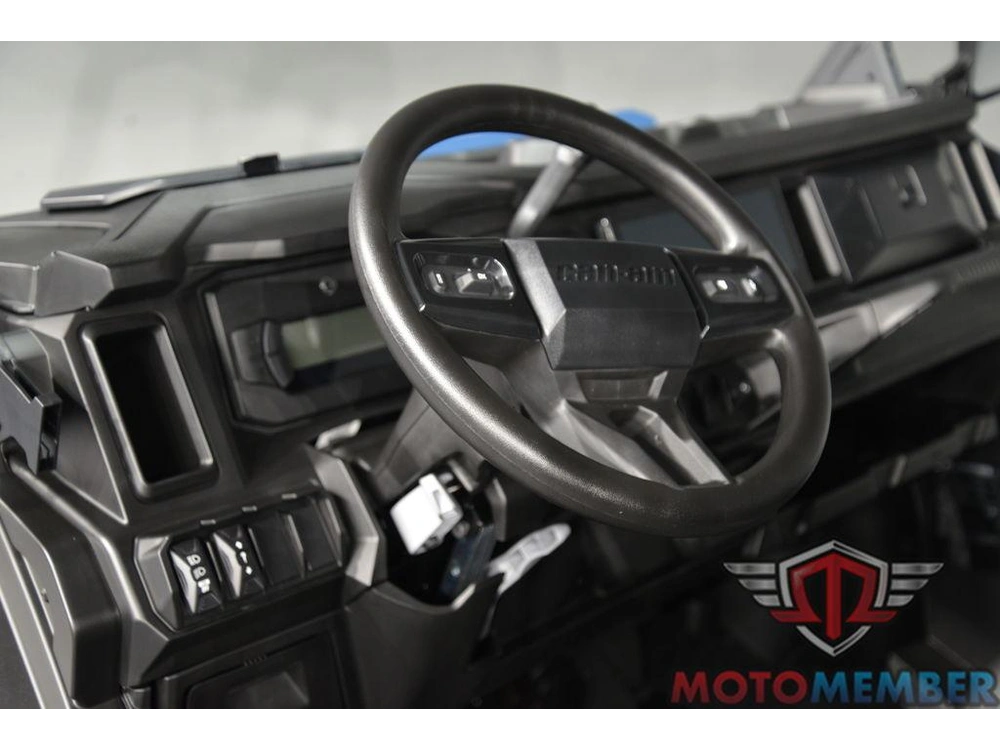 2026 Can-am Defender Xt Hd11 With 10.25 In. Infotainment alt