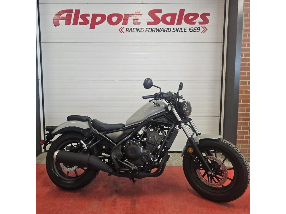 2026 Honda Rebel 500 alt