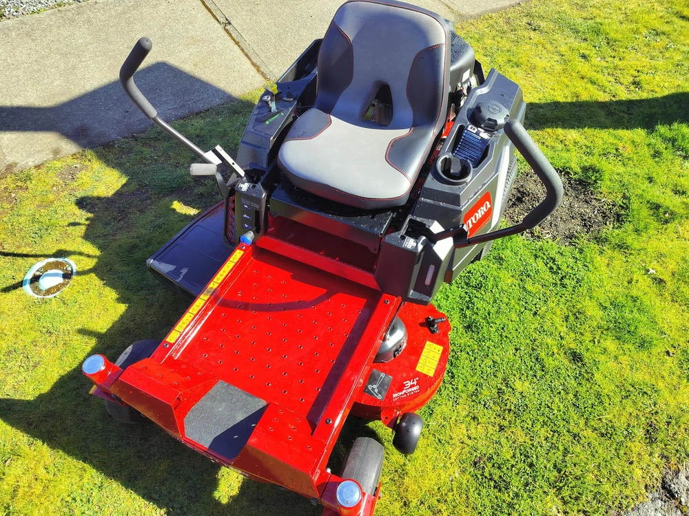 2026 Toro 77301 34" Residential Zero-turn alt