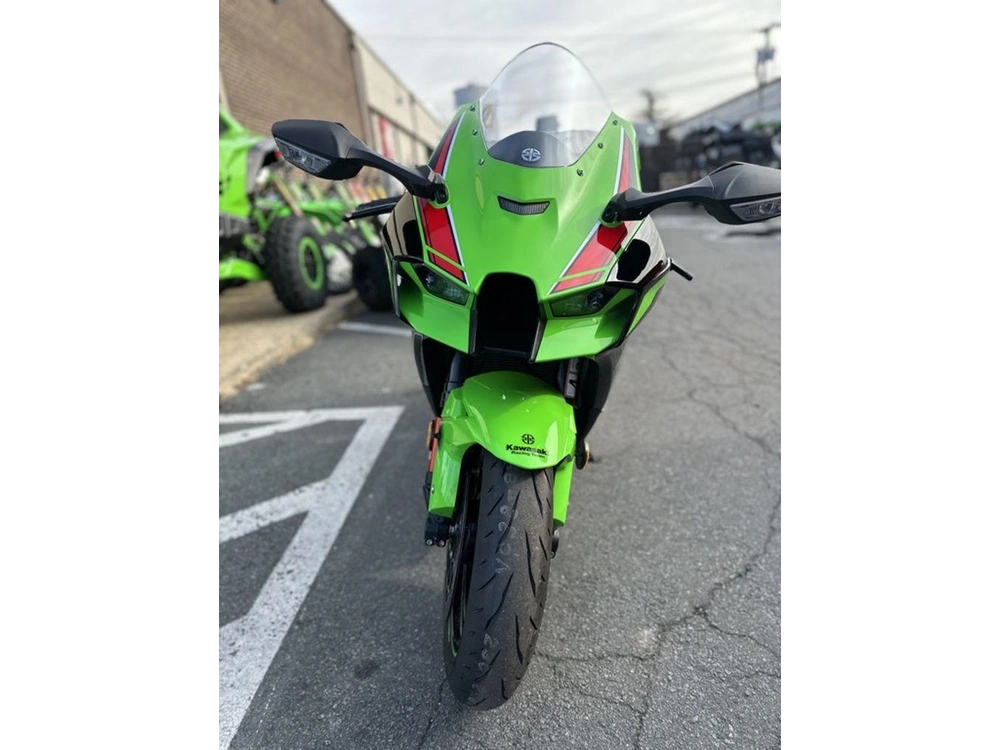 2023 Kawasaki Ninja® Zx™-10r Krt Edition alt