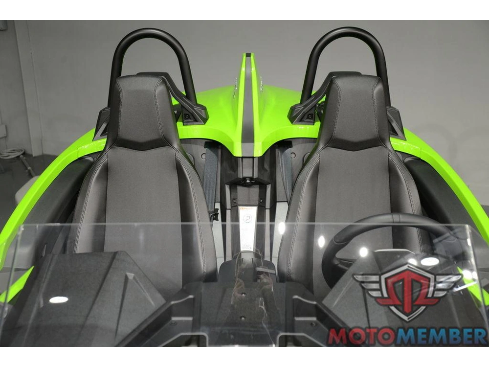 2025 Slingshot Slingshot® Sl Autodrive Liquid Lime alt
