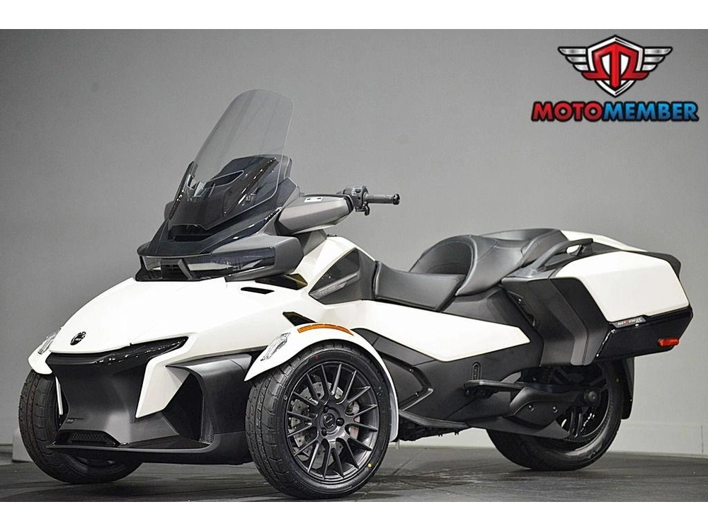 2026 Can-am Spyder Rt alt