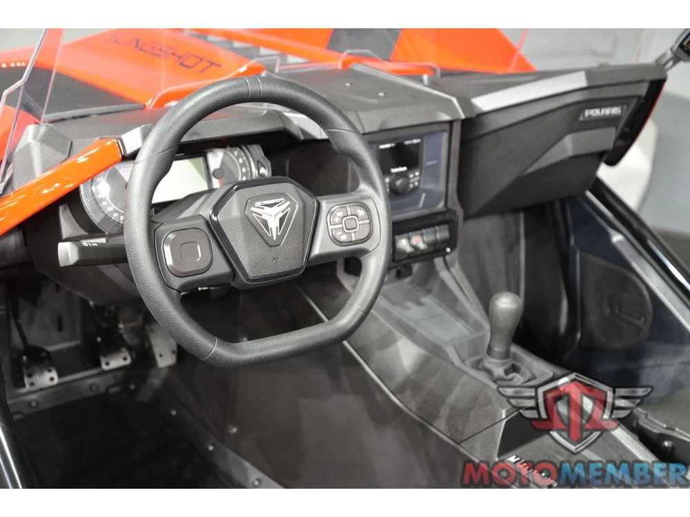 2025 Slingshot Slingshot® S Slingshot Red alt