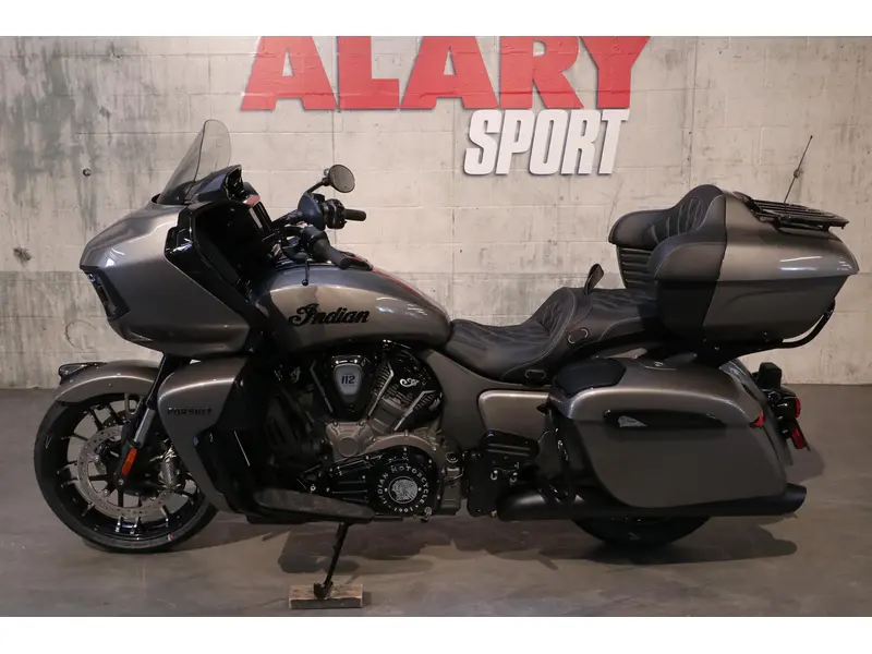 2026 Indian Motorcycle Pursuit Dark Horse 112 & powerband audio thumbnail 3