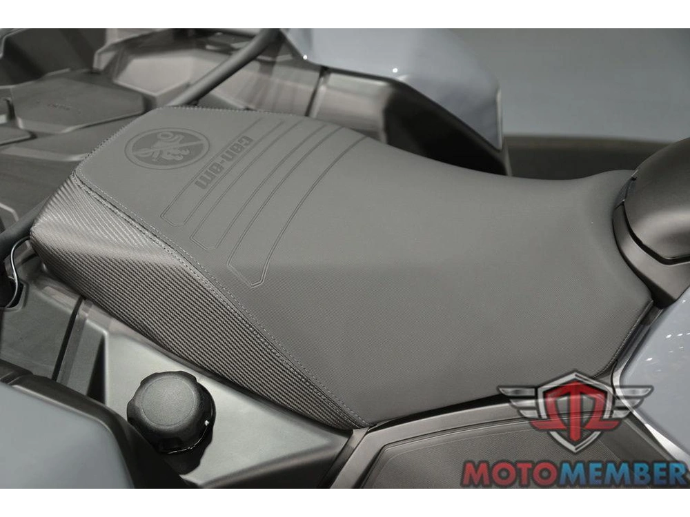 2026 Can-am Outlander 700 Granite Grey alt