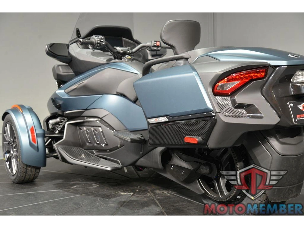 2026 Can-am Spyder Rt alt