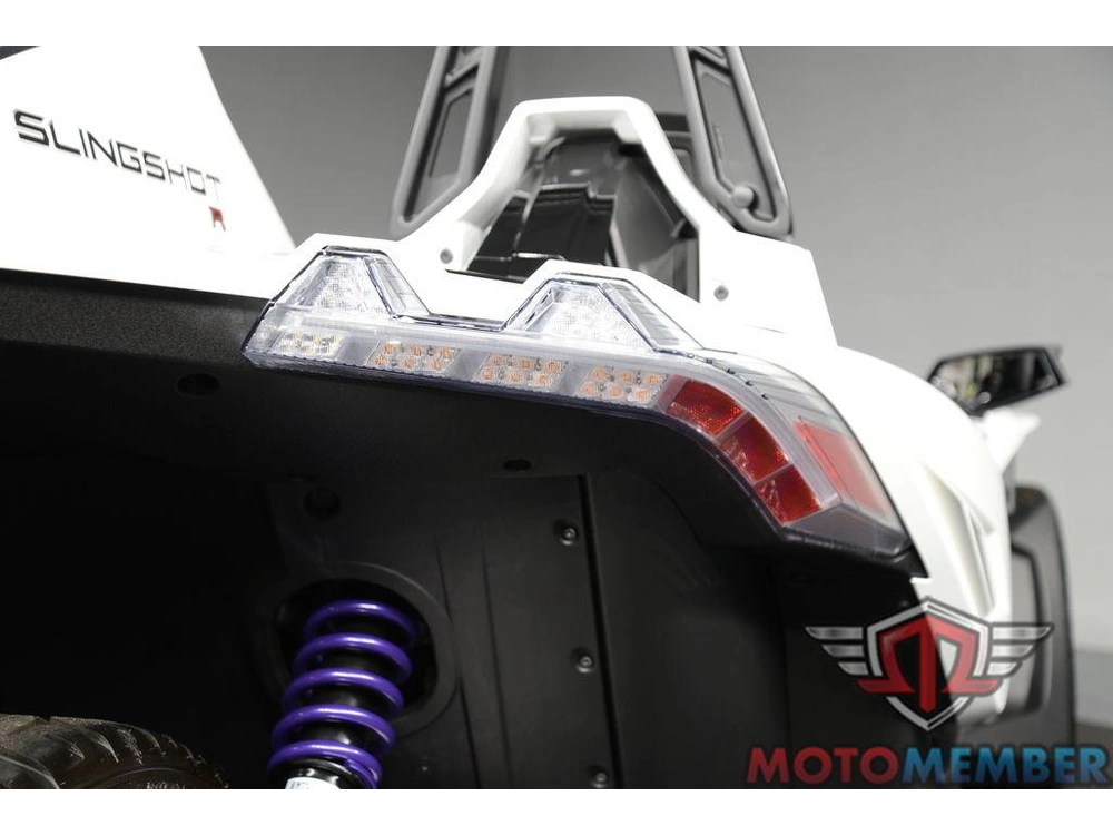 2024 Slingshot Slingshot® R Autodrive Purple Lightning alt