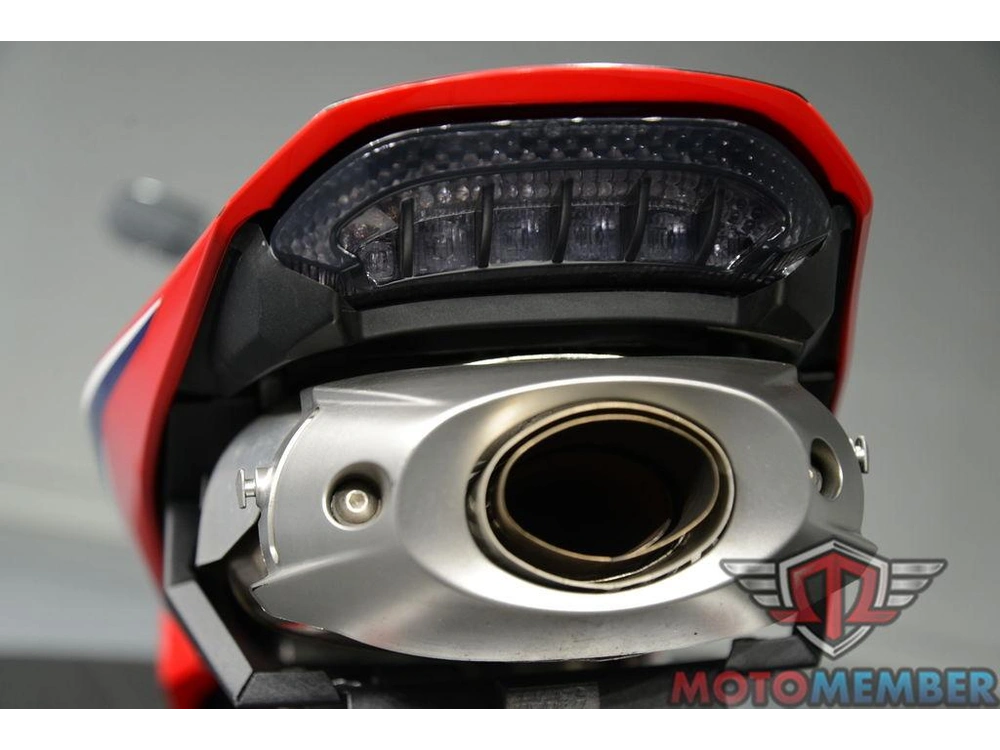 2024 Honda Cbr600rr alt