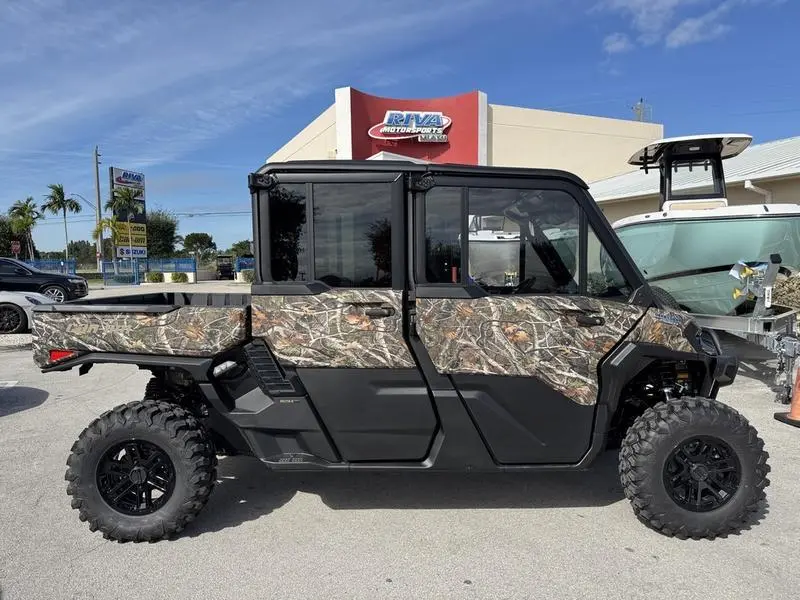 2026 Can-Am DEFENDER MAX LIMITED HD11 thumbnail 2