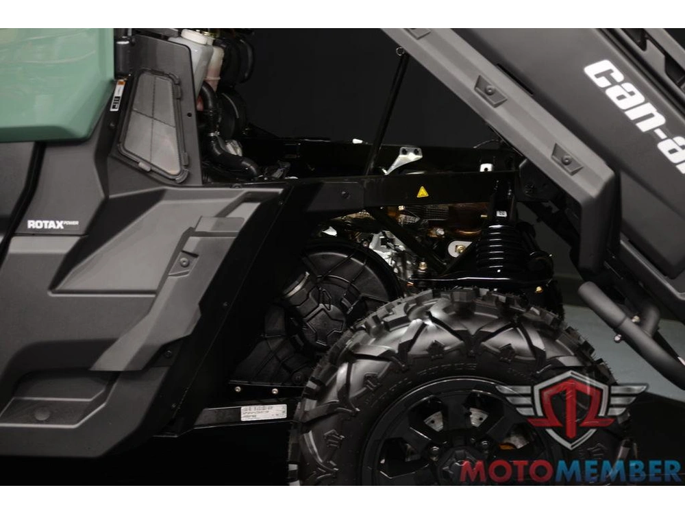 2025 Can-am Defender Dps Cab Hd9 Compass Green alt