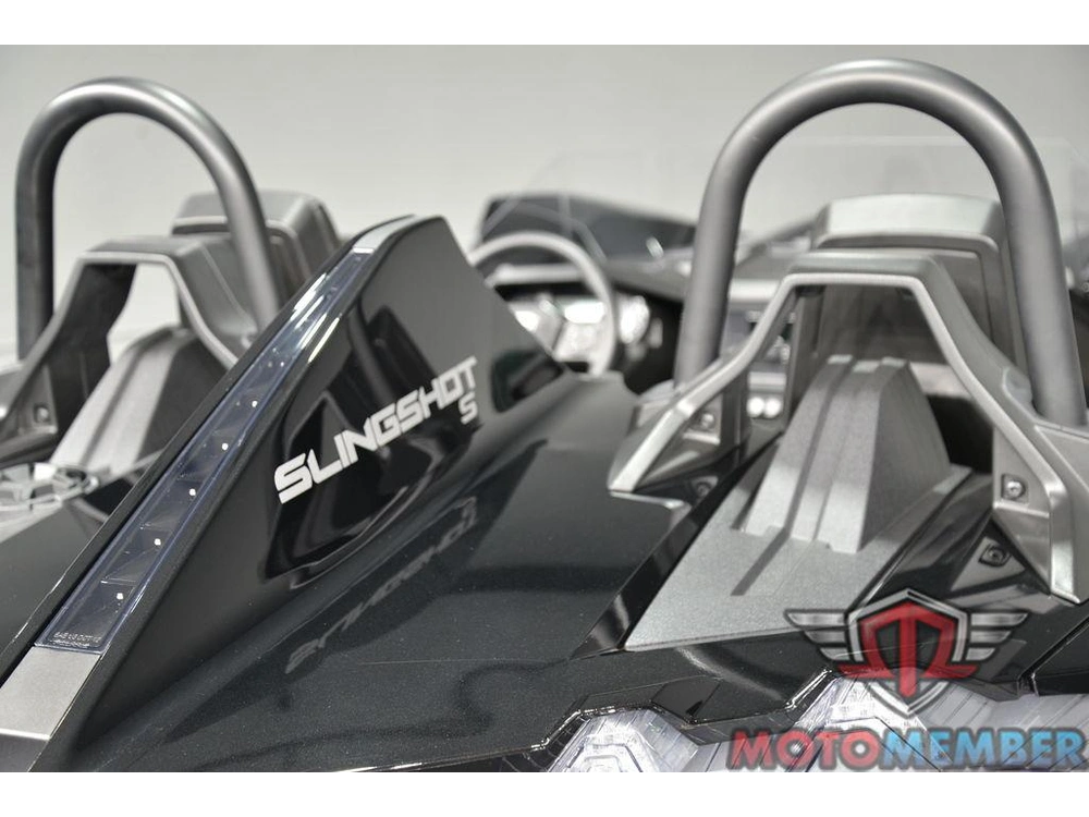 2024 Slingshot Slingshot® S W/ Technology Package I Jet Black alt