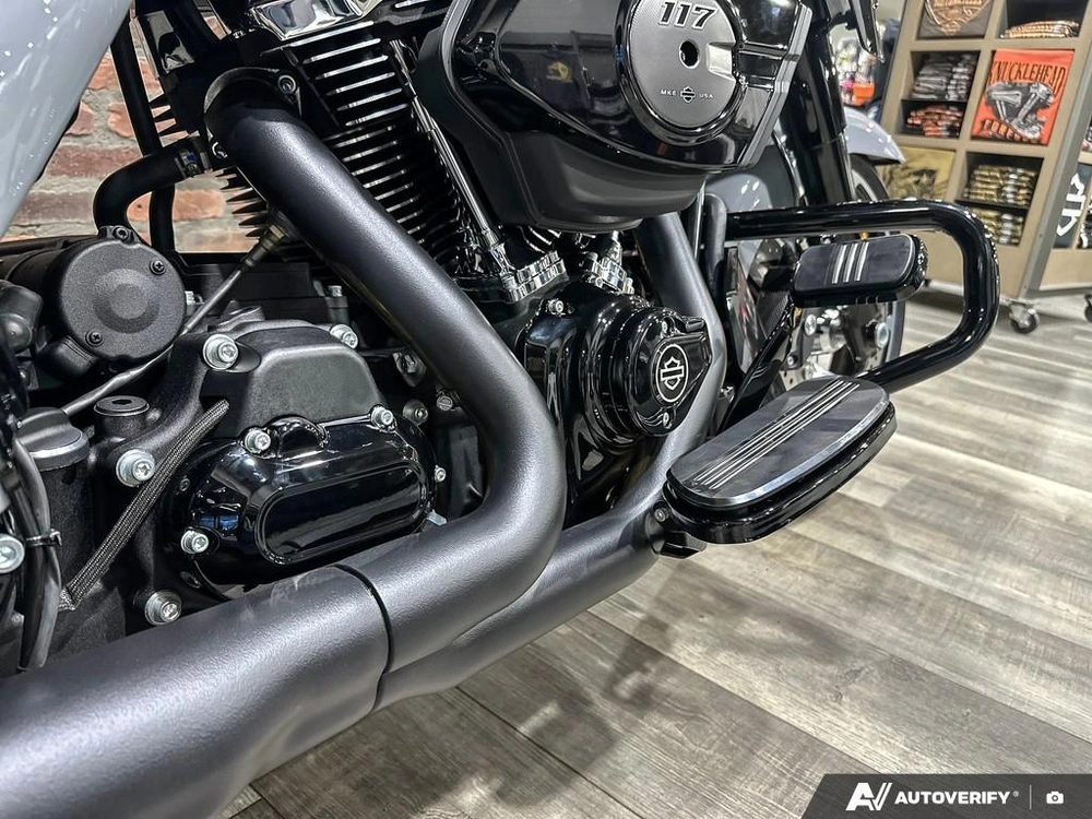 2026 Harley-davidson Street Glide alt