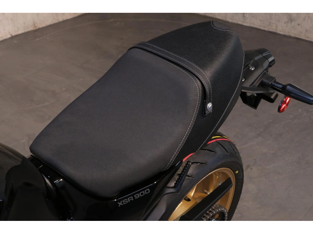 2026 Yamaha Xsr900 alt