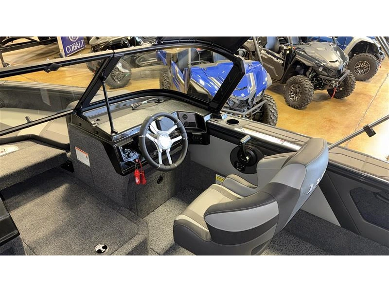 2026 Lund Boat Co 1875 Crossover Xs Sport alt