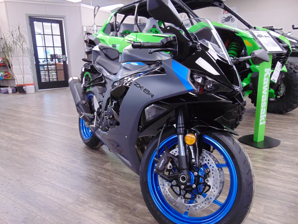 Kawasaki ZX-6R  2026