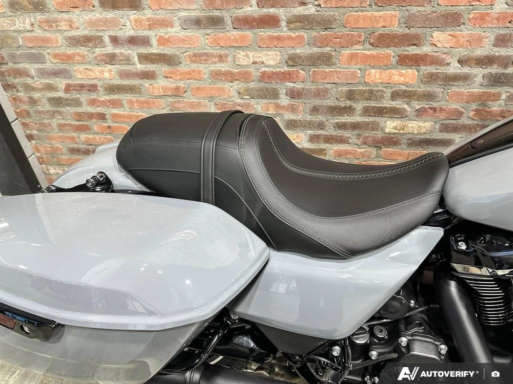 2026 Harley-davidson Street Glide alt