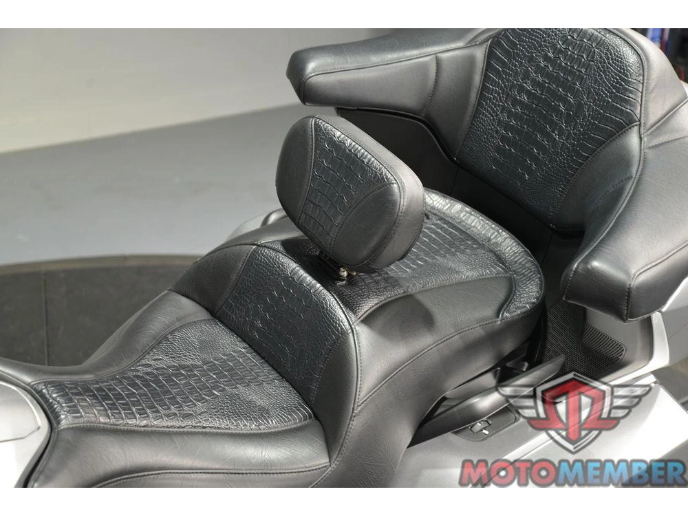 2025 Honda Gold Wing Tour Automatic Dct alt