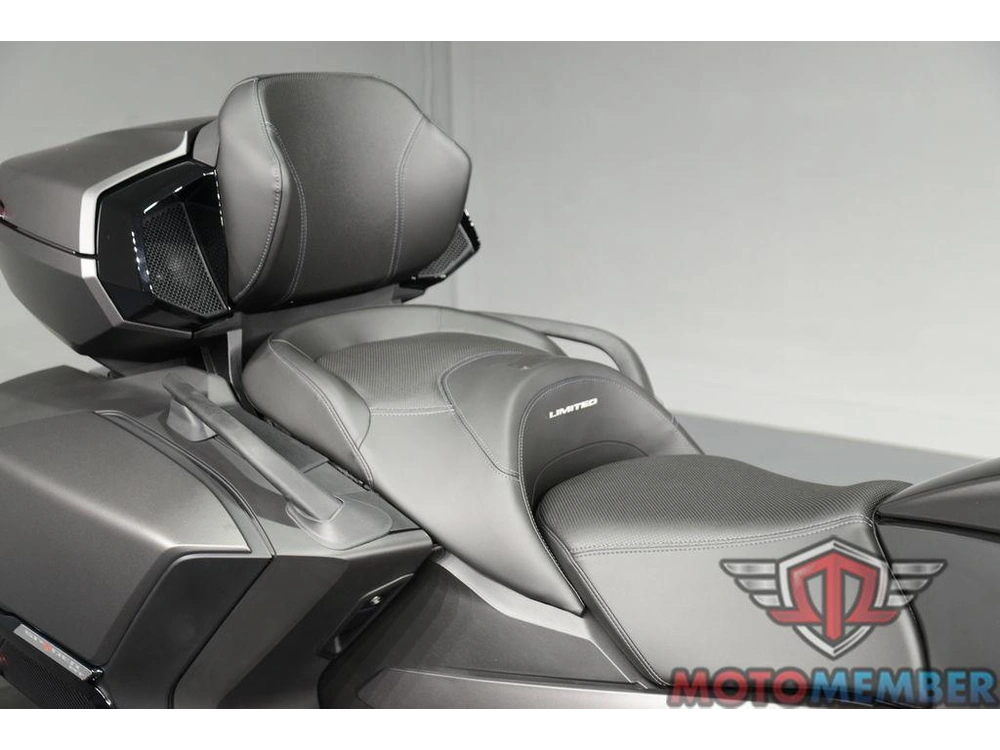 2026 Can-am Spyder Rt Limited Dark alt