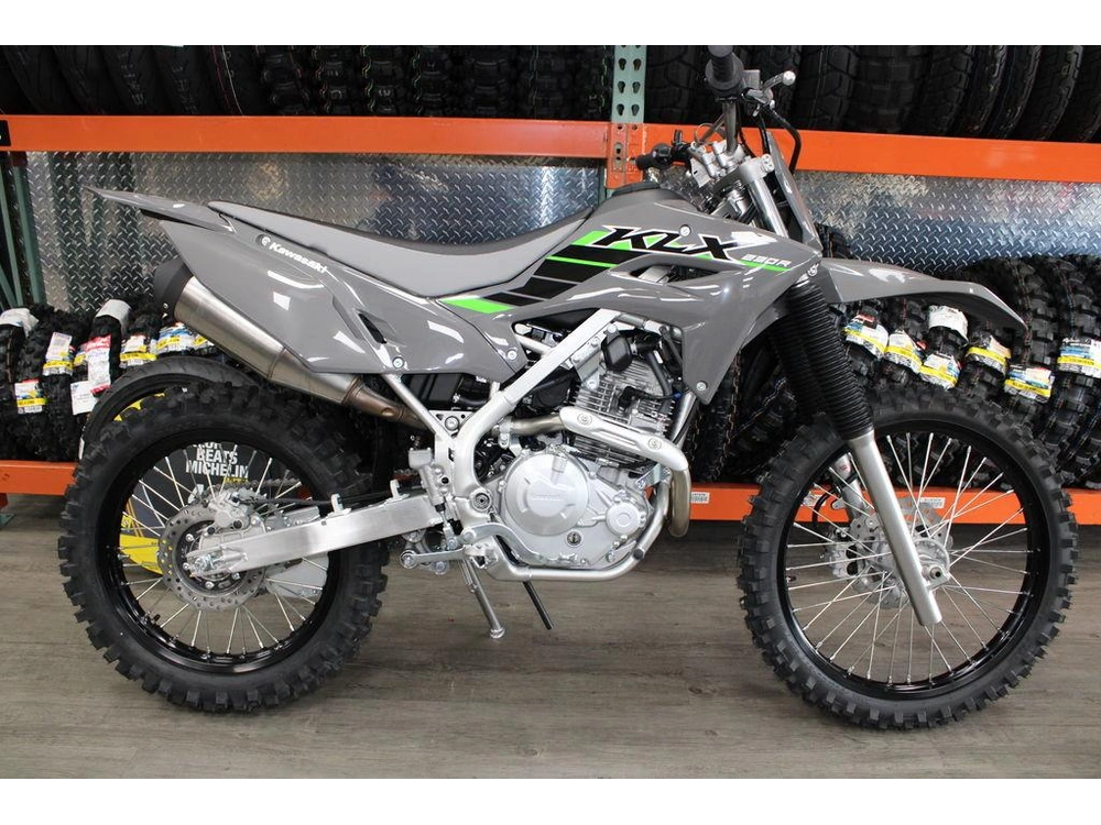 2025 Kawasaki Klx®230r alt