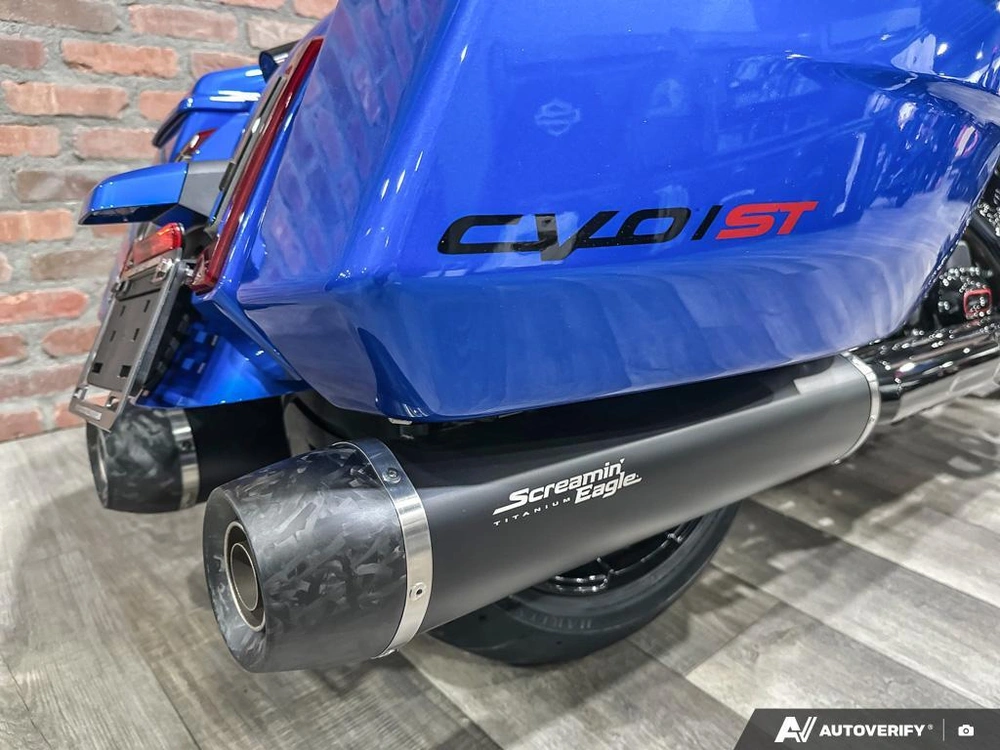 2026 Harley-davidson Cvo Road Glide St alt