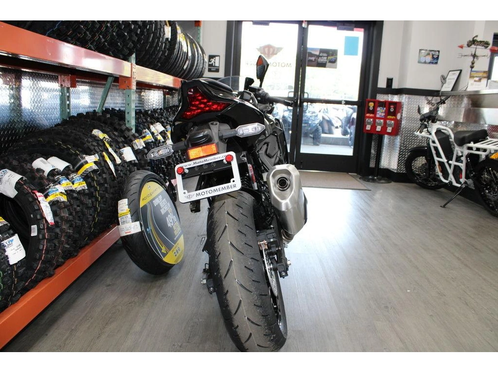 2025 Kawasaki Ninja® Zx™-4r Abs alt