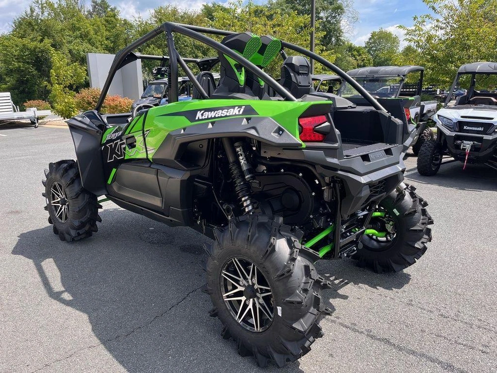 2025 Kawasaki Teryx Krx® 1000 Lifted Edition alt
