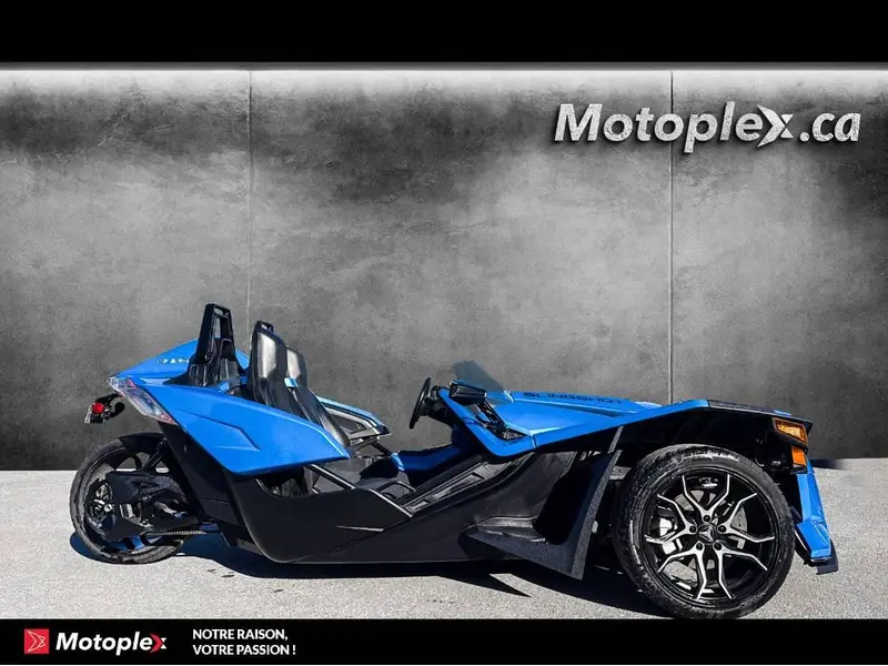 2020 Polaris SLINGSHOT SL AUTODRIVE thumbnail 2