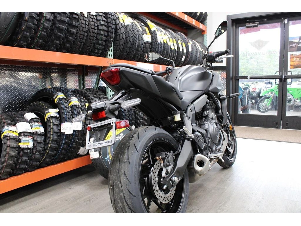 2025 Yamaha Mt-07 alt
