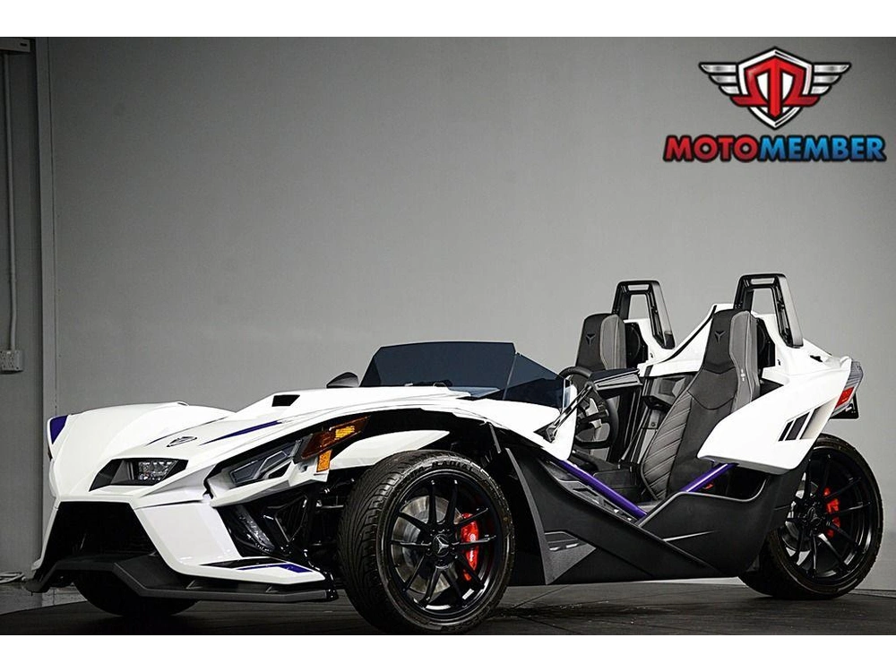 2024 Slingshot Slingshot® R Autodrive Purple Lightning alt