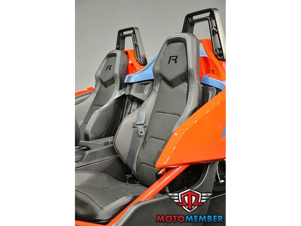 2025 Slingshot Slingshot® R Autodrive Royal Red Crystal alt