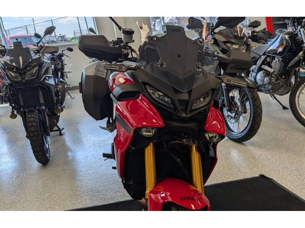 2022 Yamaha 9 Gt alt