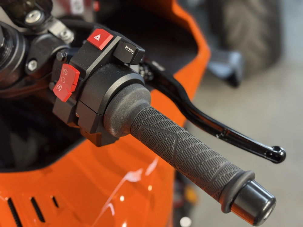 2026 Ktm 990 Rc R *2.99%/60 Mois💳 alt