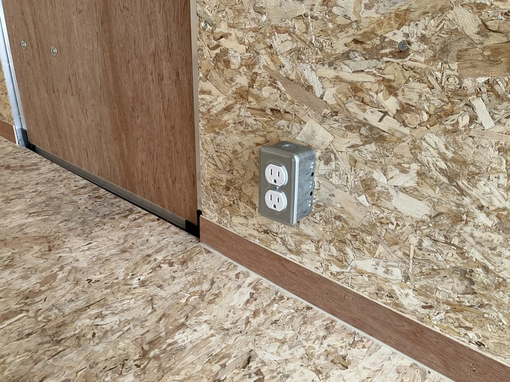 2026 Xcel Trailers 7x16 Plus V-nose All Aluminum Cargo Trailer alt