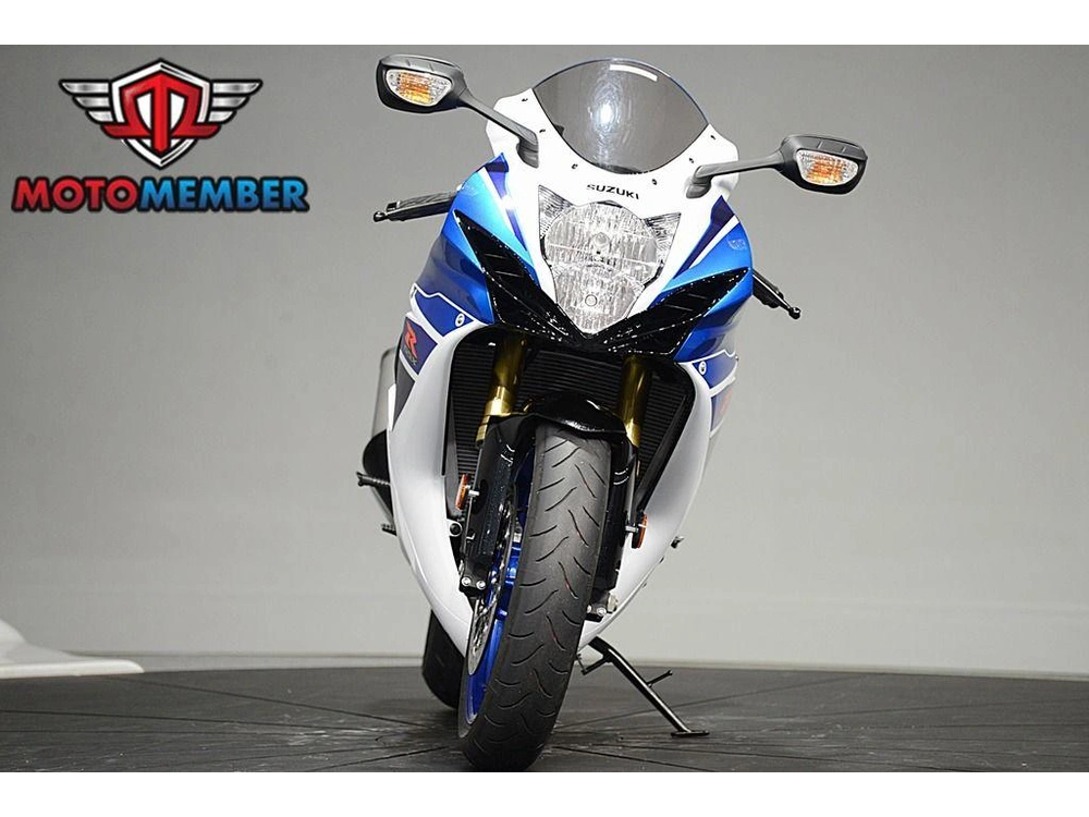2024 Suzuki Gsx-r750z alt