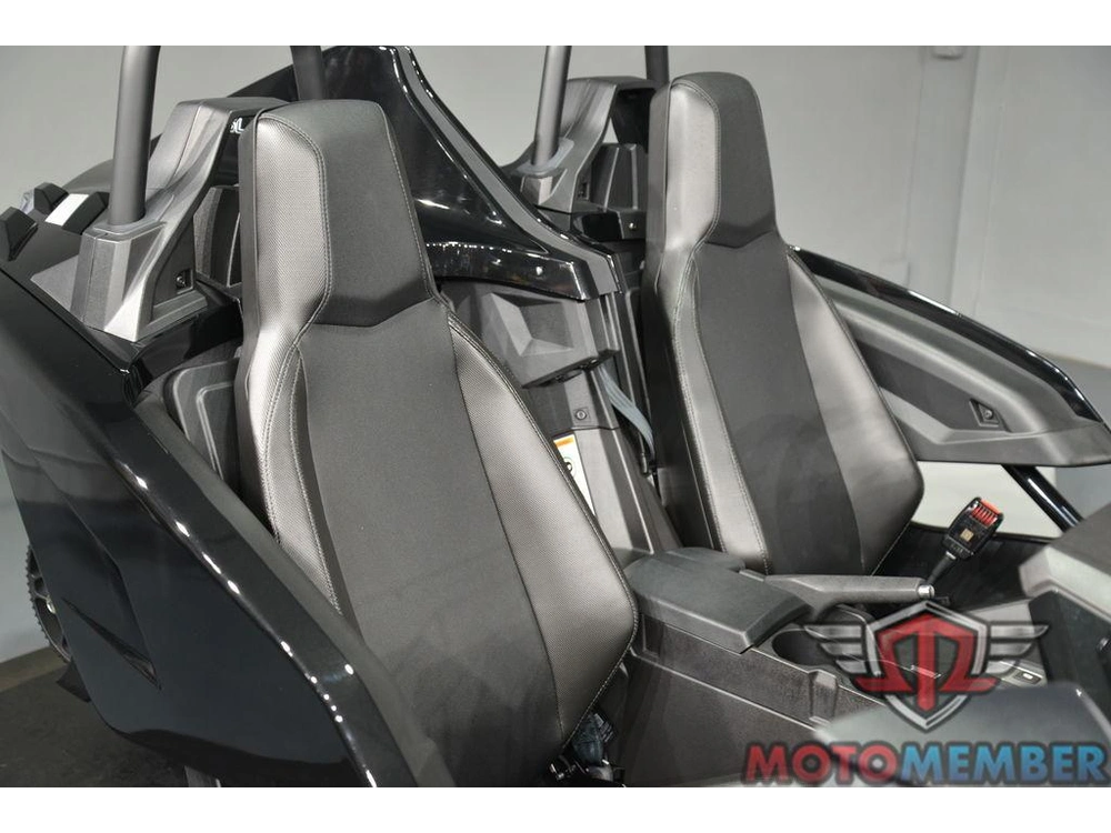 2025 Slingshot Slingshot® Sl Autodrive Jet Black alt