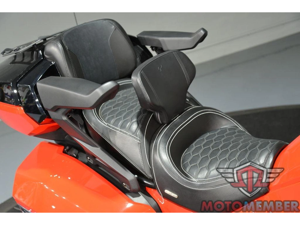 2022 Can-am Spyder F3 Limited Chrome Wheels alt