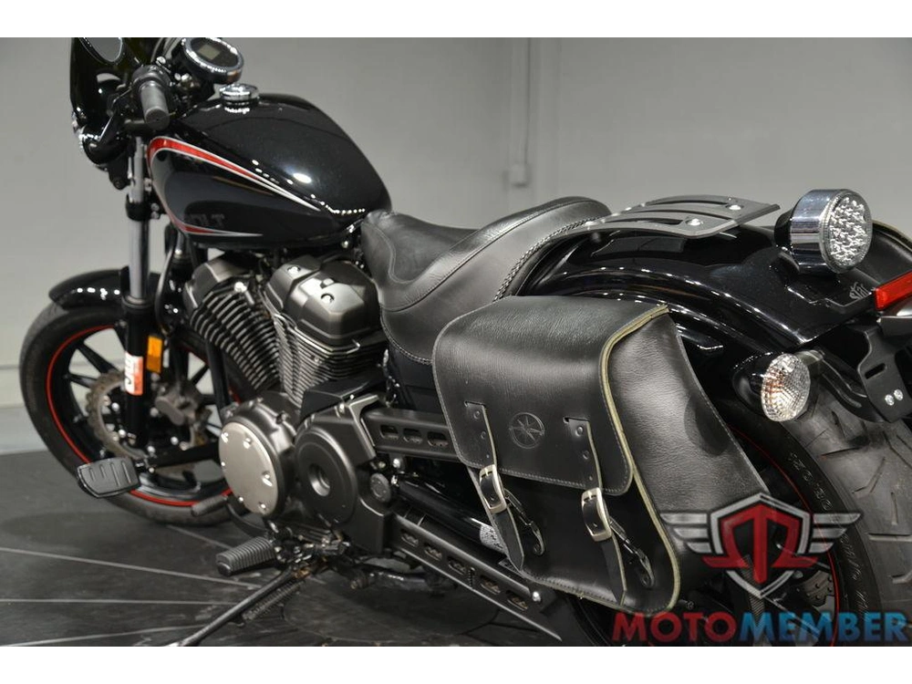 2015 Yamaha Bolt™ R-spec alt